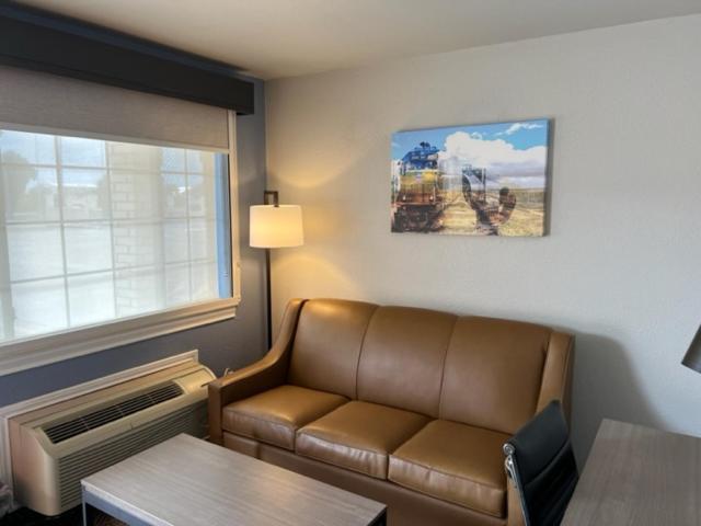 Garden Inn & Suites Hebbronville Exterior foto